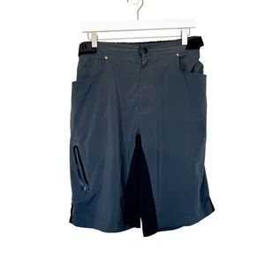 Zoic Gray Cargo Shorts Outdoor Hiking Cycling Adjustable Waist